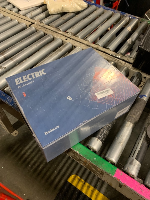 Photo 1 of ***Factory Sealed***
Bedsure Electric Blanket Full Size - Soft Flannel Heated Blanket Full, GentleSoft Fast Heating with 10 Time Settings & 6 Heat Settings, Warm Gift for Grandma (72x84 inches, Grey)