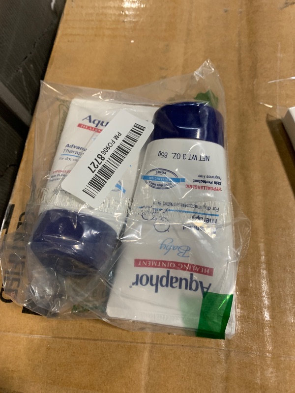 Photo 1 of ***Only 2 ***
Aquaphor Baby Healing Ointment, Advanced Therapy for Chapped Cheeks and Diaper Rash, Holiday Baby Gifts, 3 Oz Tube, Pack of 3