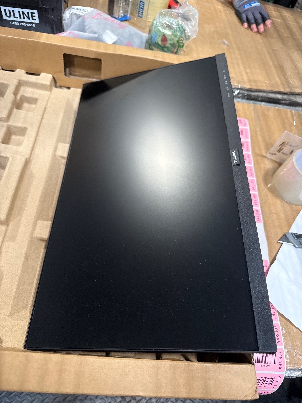 Photo 1 of ***THE CHARGING CABLE IS MISSING.***Philips 221V8LB 22 inch Class Thin Full HD (1920 x 1080) Monitor, 100Hz Refresh Rate, VESA, HDMI x1, VGA x1, LowBlue Mode, Adaptive Sync, 4 Year Advance Replacement Warranty