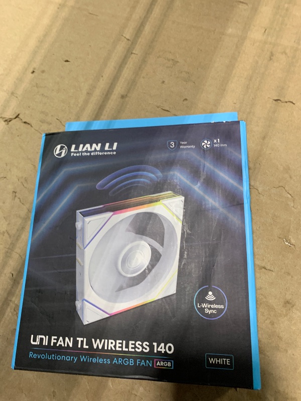 Photo 1 of Lian Li UNI Fan TL Wireless 140-Single Pack -2.4 GHz Wireless Signal 140MM ARGB Fan-Infinity Mirror-Daisy-Chain - Customizable Lighting Effects-Controller NOT Included & Required - White (14TL1W1W)