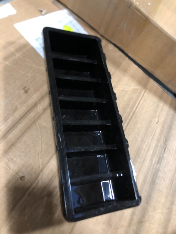 Photo 1 of ***** MISSING TOP *** DayMark Safety Systems IT117504 LabelSafe 1" Label Dispenser