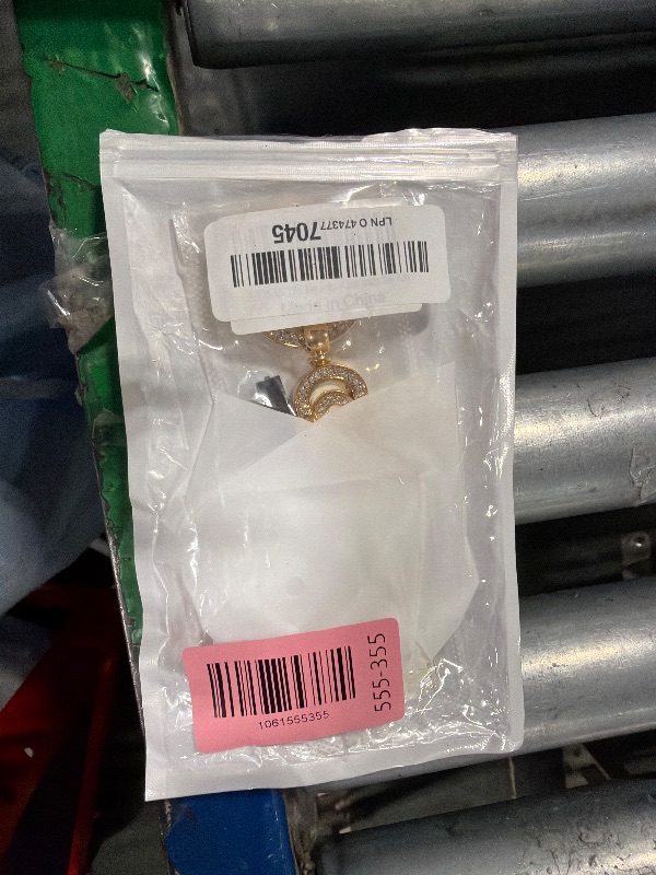 Photo 1 of **MISSING CASE COVER**
LJMTBKAN TPU Key Fob Case Cover Suitable for Mercedes Benz 2018-2021 S-Class,2017-2021 E-Class,2019-2021 A-Class C-Class G-Class Smart Key Fob