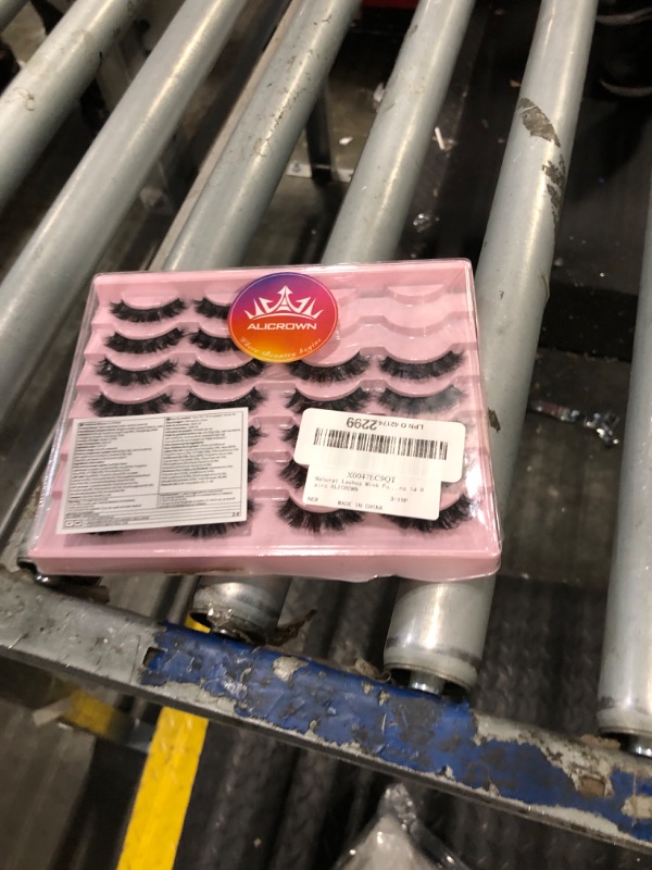Photo 1 of ***MISSING PARTS*** Natural Lashes Mink Fuzzy False Eyelashes Wispy Strip Fake Eyelashes Full Volume False Eye Lashes Pack Short Thick Lashes that Look Like Extensions 14 Pairs ALICROWN