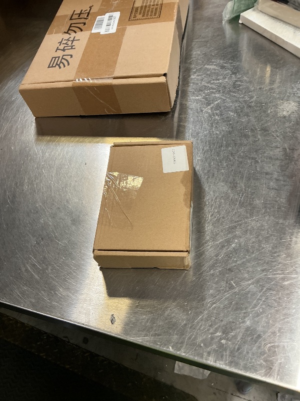 Photo 1 of 113436 Black Twist Handle Kit for Leer Truck Caps 100XQ, 100XL, 100XR and TSC700 Tonneau with Cables and 2 Keys