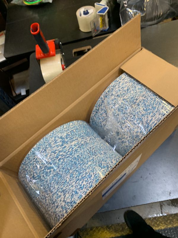 Photo 1 of 300 CT DISPOSABLE PLATES 