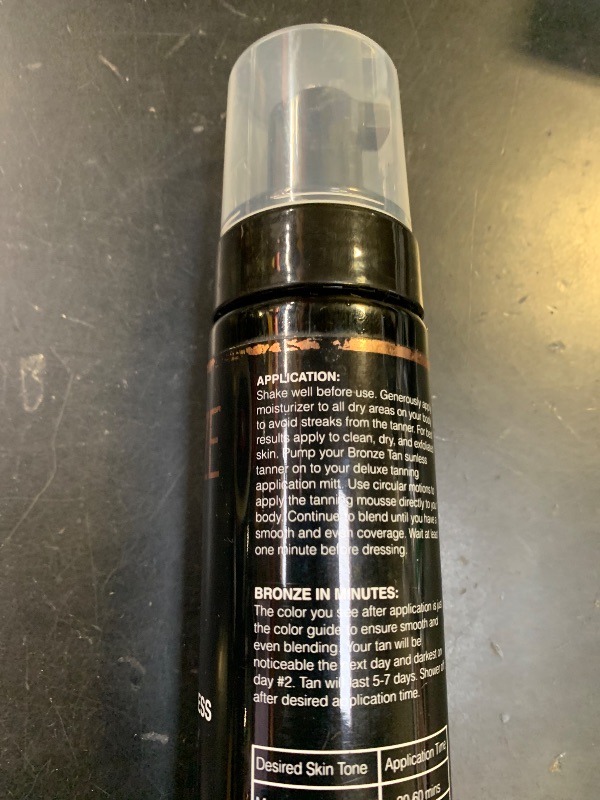 Photo 1 of 1hr express dark tanning mouse