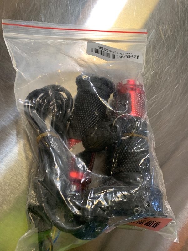 Photo 1 of 1 Pair EBike Throttle Grip, Universal Electric Bicycle Throttle Grip with LCD Battery Voltage Display Key Knock 12V-84V E-Bike Throttle Handle Grips Twist Throttle Grip, Fit for 22mm Bar(Red)