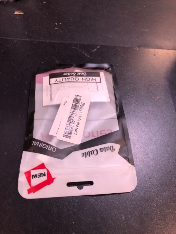 Photo 1 of [MFi Certified] USB C to HDMI Adapter for iPhone 17 16 15 to TV, 4K@60Hz Type-C to HDMI Adapter with 100W Fast Charging Port for iPhone 17/17 Pro/17 Pro Max/Air/16 15 Pro Max to HDTV Projector Monitor