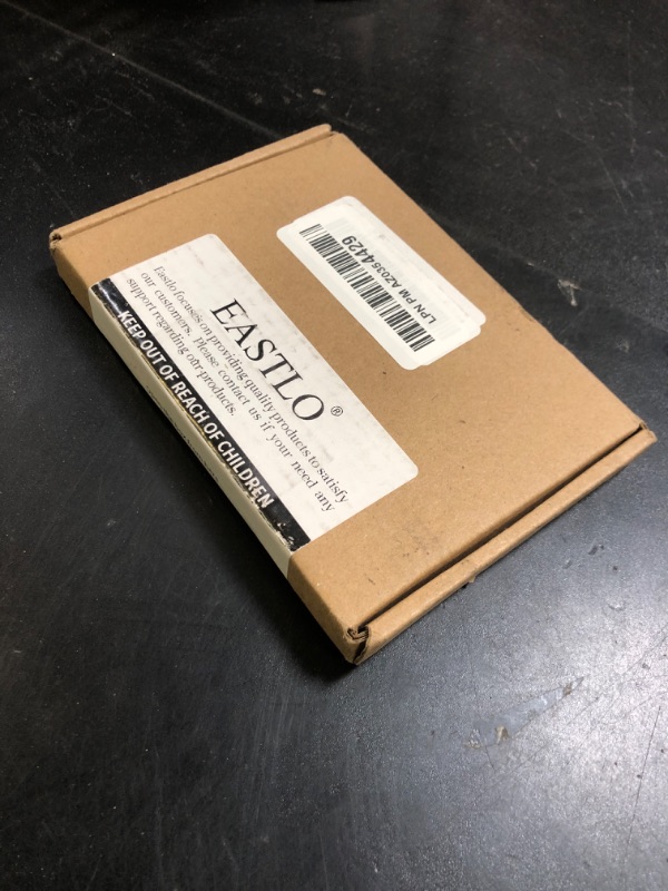 Photo 1 of #10-24 x 3/4" Pan Head Machine Screw, Phillips Drive, 304 Stainless Steel 18-8, Bright Finish, Fully Machine Thread, 100 Pcs