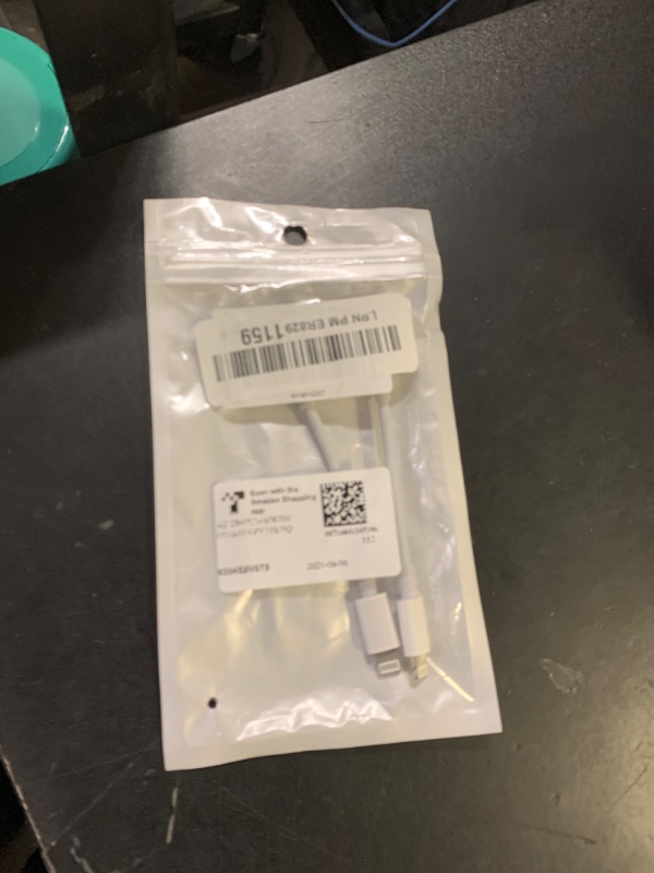 Photo 1 of [Apple MFi Certified] 2 Pack iPhone Headphone Adapter, Lightning to 2 Lightning Adapter,Headphone dongle for iPhone 14/13/12/11/XS/XR Support Audio+Charge+Call+Volume