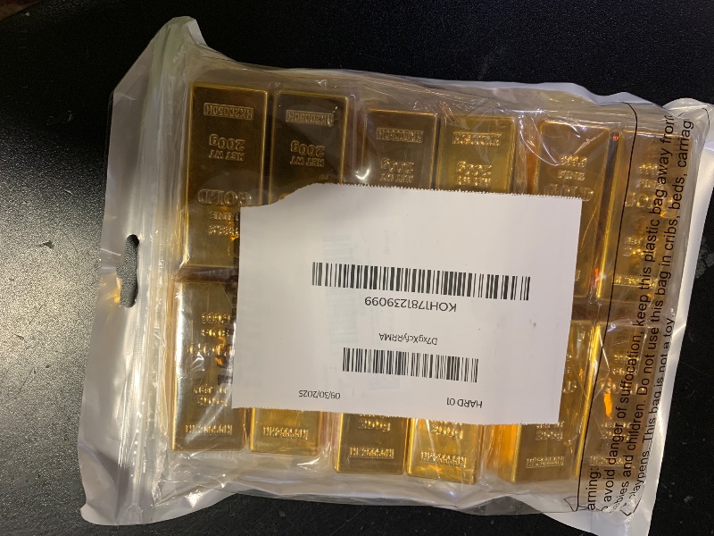 Photo 1 of 12 Pieces Fake Gold Bar Replica Golden Bullion Glittering Brick Decorative Movie Prop for Stage Decoration Halloween Pirate Party Supplies Funny Gifts (2.4 x 1.1 x 0.7 Inch)