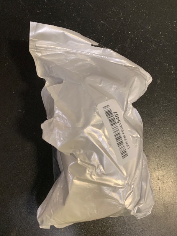 Photo 1 of 10 Pack Golf Club Bag Clips On Putter Clamp Holder Organizer Value Durable Plastic Black Putting Clip Golf Accessories for Men Women Golfer