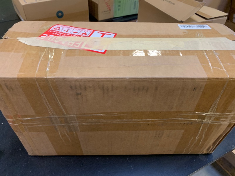 Photo 1 of *IMPERFECT** Nakkaa Pair Tail Lights W/Bulbs Compatible with 2003-2006 Silverado 1500 2500 3500HD Red Brake Lamps Left and Right GM2800174 GM2801174