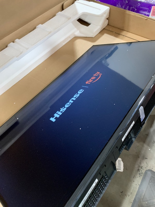 Photo 1 of Samsung 43” 4K BEFX-H Business Pro TV, UHD Resolution, SmartThings Pro, High Dynamic Range, Sleek Design, VXT Compatible, LH43BEFHLGFXGO