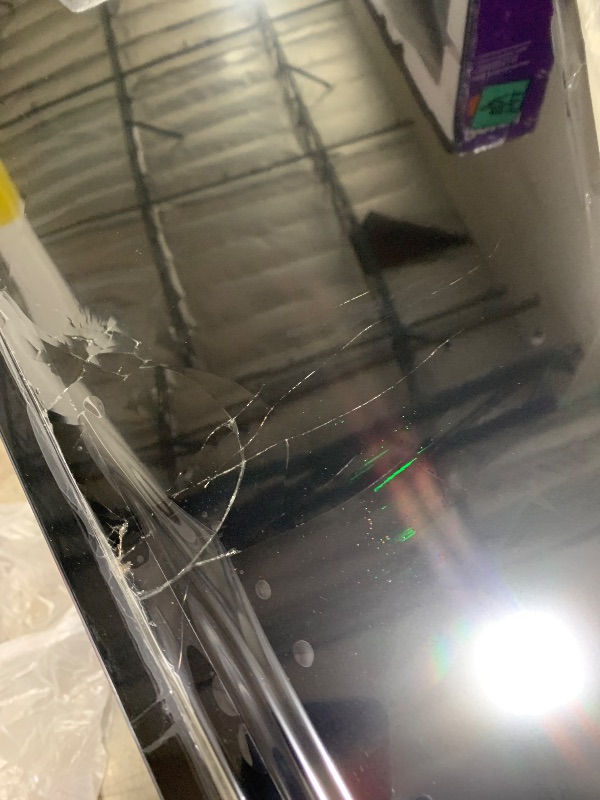 Photo 1 of SCREEN IS BORKEN PARTS ONLY
USED NO POWER CORD UNABLE TO TEST Roku Smart TV 2025 – 43-Inch Select Series, 4K HDR TV – RokuTV with Enhanced Voice Remote – Flat Screen LED Television with Wi-Fi for Streaming Live Local News, Sports, Family Entertainment