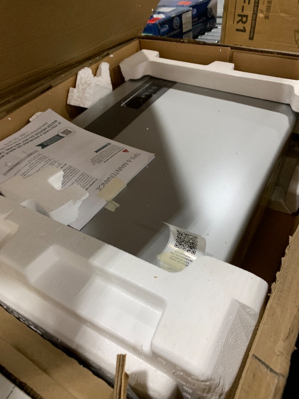 Photo 1 of Rheem RTGH-95DVELN-3 Super High Efficiency Condensing Indoor Tankless Natural Gas Water Heater, 9.5 GPM with WiFi