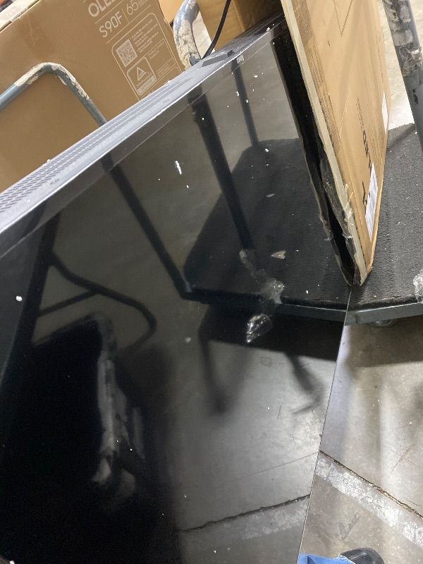 Photo 1 of TV IS BROKEN PARTS ONLY------------------------------- ROKU----------------------------55 Inch Class T7 Series | 4K QLED HDR | 55T7, 2025 Model | 120HZ Refresh Rate High Brightness Smart Google TV Dolby Atmos Audio | Voice Remote Alexa Gaming Streaming Te