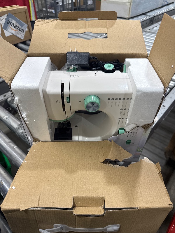 Photo 1 of Sewing Machine for Beginners,16 Strings of Weaving Dreams,Double Needle Sewing Machine for Adults,Adjustable Sewing Speed,Suitable for Daily Sewing at Home