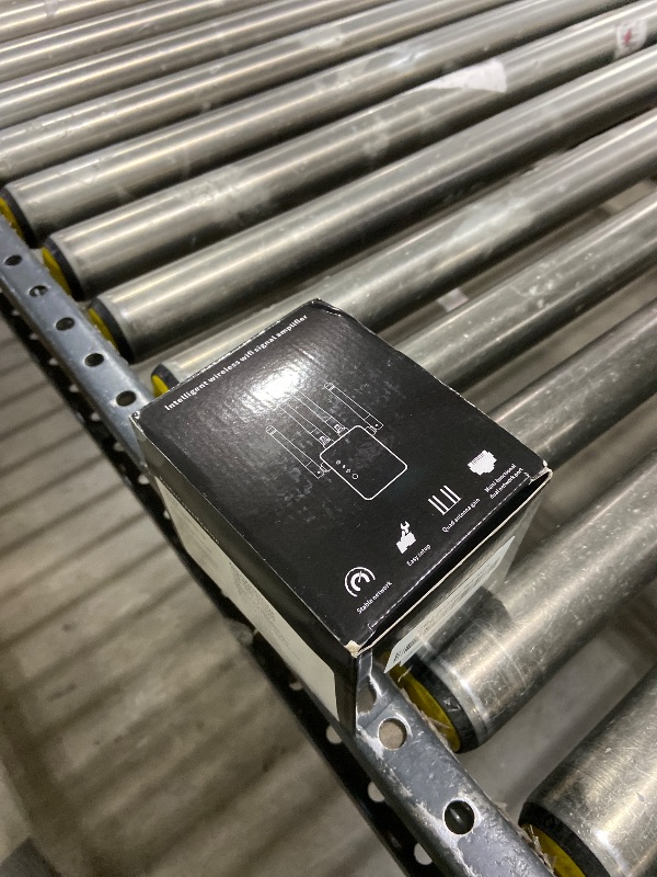 Photo 1 of WiFi Extender,WiFi Extender Signal Booster for for Home & Outdoor,Device Servers Covers Up to 6000 Sq. ft and 35 Devices,Internet Booster