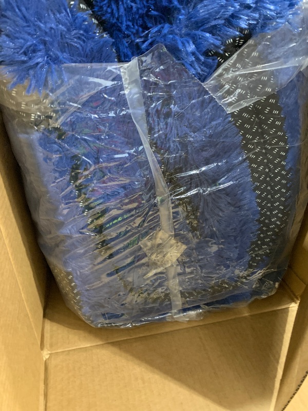 Photo 1 of Extra Large Fuzzy Rug Fluffy Rug for Living Room, Big Plush Non-Skid Shag Carpet, Soft Shaggy Rugs for Bedroom Indoor Modern Home Decor 9x12 Feet