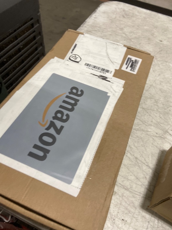 Photo 1 of LitMiRaCle Front Corner Edge Protector Ford Bronco Accessory, 2-PCS Anti Scratch Front Corner Guards Protector, Front Corner Guards Trim Cover Compatible for Ford Bronco 2021 2022 2023 2/4 Doors