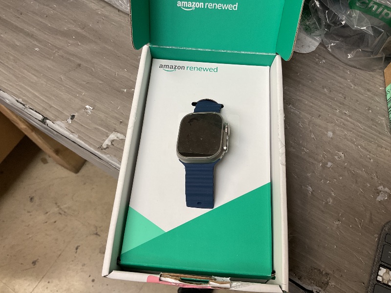 Photo 10 of Apple Watch Ultra 2 [GPS + Cellular, 49mm] - Titanium Case with Blue Ocean Band, One Size (Renewed Premium)