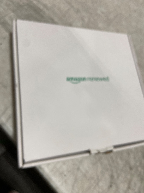 Photo 1 of Apple iPhone 16 Pro, US Version, 512GB, White Titanium - Unlocked (Renewed Premium)