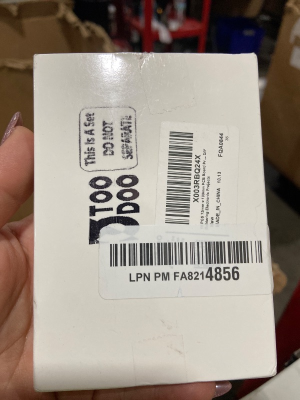 Photo 1 of 10 PCS 73mm x 100mm PCB Board Prototype Kit Protoboard Copper Strip Board Circuit Board Breadboards 957 Holes Perfboard Universal Printed Circuit Breadboard for DIY Soldering Electronic Projects