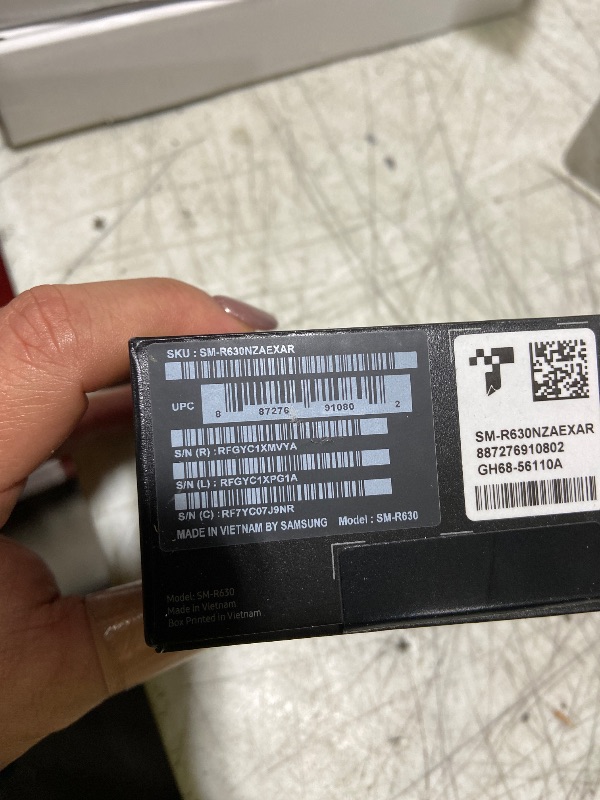 Photo 1 of Samsung Galaxy Buds 3 Pro AI True Wireless Bluetooth Earbuds, Noise Cancelling, Sound Optimization, Redesigned Comfort Fit, Silver [US Version, Amazon Exclusive, 2Yr Warranty]