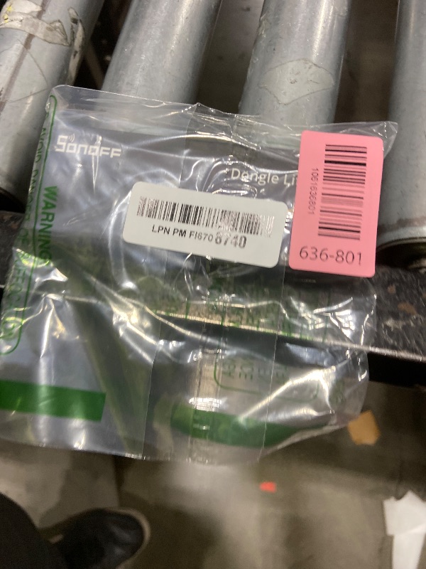 Photo 1 of SONOFF Zigbee 3.0 & Thread Dongle Lite (EFR32MG21) | USB Stick Coordinator for Home Assistant & Zigbee2MQTT | Compact Gateway with Easy Firmware Flashing & Extension Cable