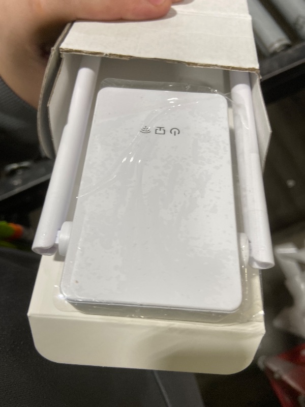 Photo 1 of Extender Ethernet Port Repeater