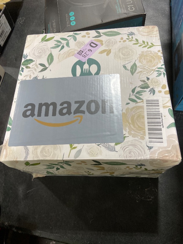 Photo 1 of Joyido 125PCS Pink and Gold Plastic Plates - Pink Disposable Plates - Vintage Plate with Gold Plastic Silverware Set for 25 Guests for Weddings Baby Shower Parties