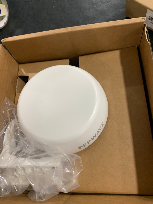 Photo 1 of Peplink Cellular & WiFi Antenna Mobility 22G | 2x2 MIMO Cellular High Bandwidth Dual-Band Wi-Fi External Router Computer Networking Antenna System with Reliable GPS Receiver | 1 ft, White