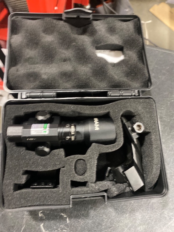 Photo 1 of Bravary 558 G33 Holographic Sight Magnifier Combo for Airsoft Red & Green Dot Holographic Reflex Sight Scope w/ G33 3X Magnifier Combo Built-in Flip QD Mount