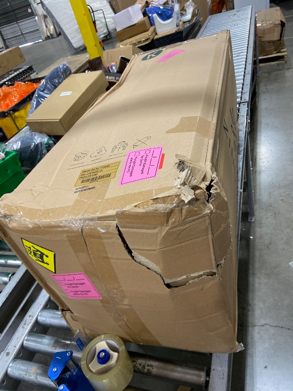 Photo 1 of Zinus Lumbar+ Premium 14 Inch Memory Foam Mattress, Lumbar Support, Targeted Pressure Relief, Cooling Gel and Green Tea, Cool-to-The-Touch Cover, Medium Firm Feel, CertiPUR US Certified, King