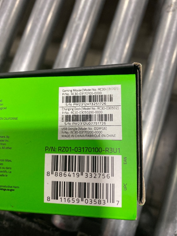 Photo 1 of Razer Basilisk Ultimate Wireless Gaming Mouse