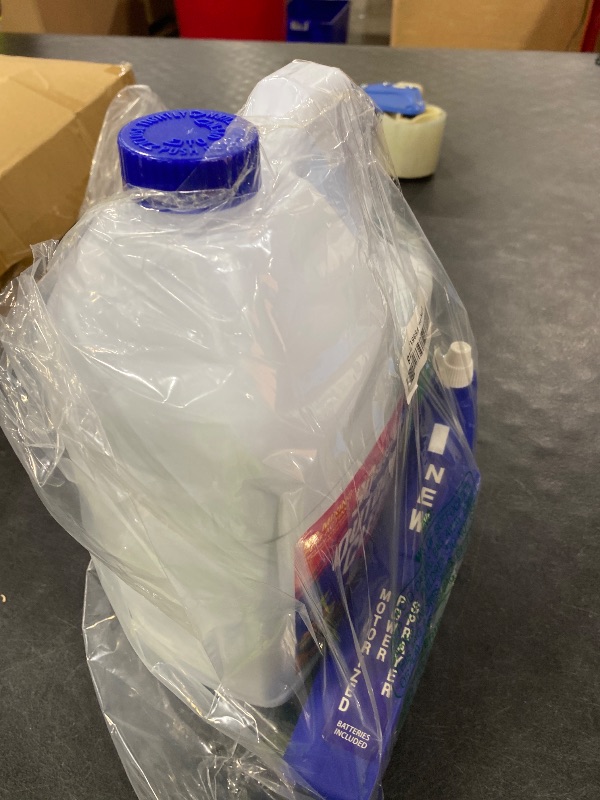 Photo 1 of 30 SECONDS Mold and Mildew Stain Remover | Ready to Use | Battery Powered Spray Wand | 1.3 Gallon