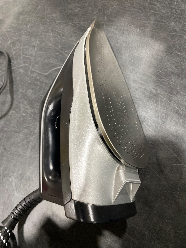 Photo 1 of Rowenta Iron Steamer for Clothes Master Steam Station, Professional Steam Iron for Clothes with Stainless Steel Soleplate, 57 Oz, 400 Microsteam Holes, Built-In Pump, 1750 Watts, Black/Green, VR8338
