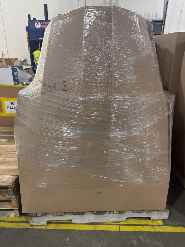 Photo 1 of NELLIS VARIETY BOX PALLET MIXED ITEMS

