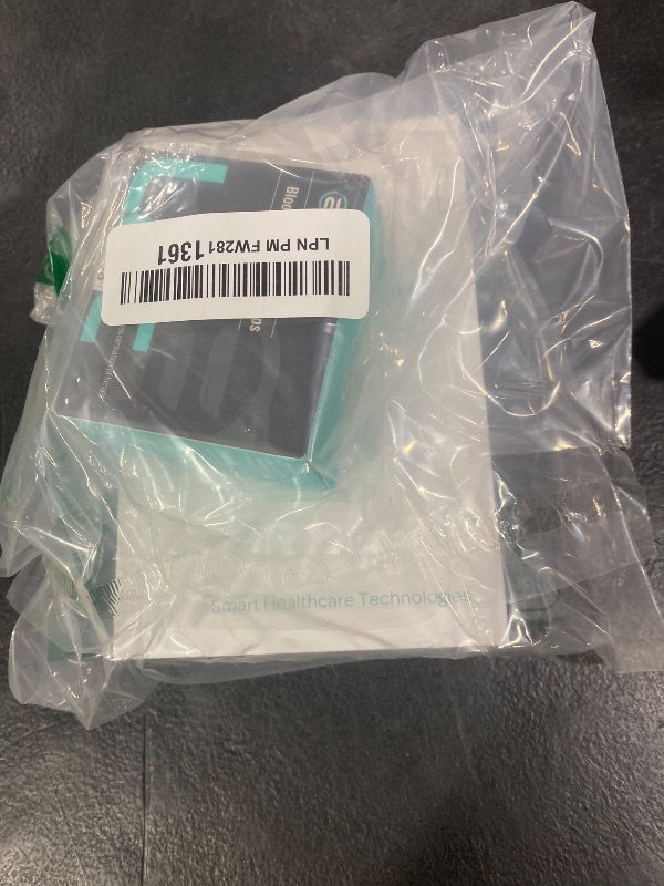 Photo 1 of Eaglenos Lactate Meter for Athletes – 0.8µL Sample, 10s Result, Bluetooth Sync, 800-Test Memory, for Sports Performance Tracking(50 Test Strips Included, Batteries not Included)