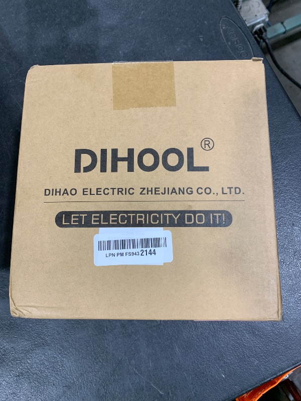 Photo 1 of DIHOOL DC Disconnect Switch Box with PV Surge Protector, Solar Circuit Breaker, 40 Amp DC1000V 2 String 2 in 2 Out