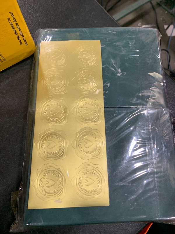 Photo 1 of 100 Pieces A6 Envelopes Colorful 4x6 Envelopes for Greeting Cards, Birthday, Weddings, Baby Shower Invitation Cards (6 1/2 x 4 3/4 Inches, Dark Green)