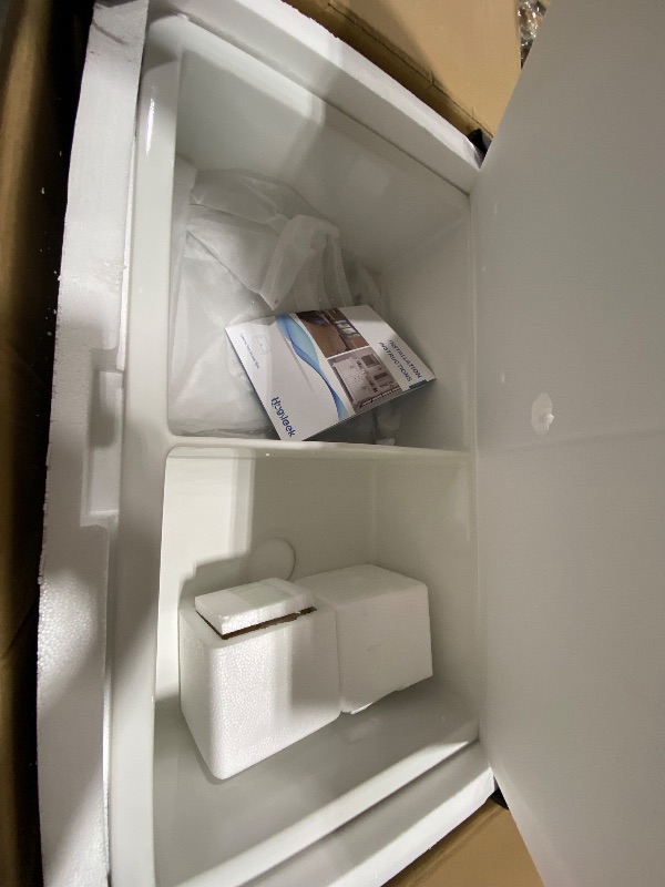 Photo 1 of 32 White Undermount Double Kitchen Sink, Hugsleek Topmount & Undermount Kitchen Sink 32x19 inch White Porcelain Ceramic Fireclay Sinks Dual Mount 50/50 Double Bowl Under Counter Sinks Basin Drop In