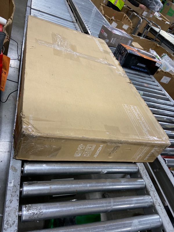 Photo 1 of Samsung 43” Smart Monitor M7 (M70F) 4K UHD Display, Samsung Vision AI, Smart TV Apps, Gaming Hub, USB-C, HDMI and USB-A, Black, LS43FM702UNXZA, 2025