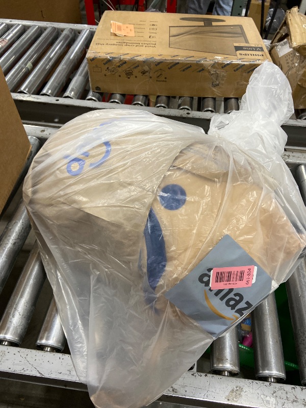 Photo 1 of Dog Car Seat for Small Dogs Adjustable Portable Center Console Dog Car Seat Removable Cat Booster Cars Seats - Safety Belt with Cushion Anti-Collapse for Puppy Kitten Up to 15 Lb