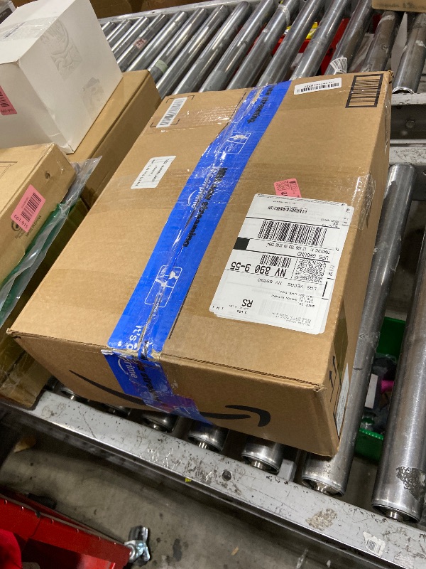 Photo 1 of Wenqik 2 Pcs Knot Pillows Square Knotted Plush Throws Soft Accent Pillows Decoration Cushion for Couch Home Office Living Room Bedroom Bed Sofa Decor, 12'' x 13''(Khaki,Lambswool)