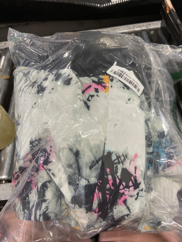 Photo 1 of GSOU SNOW Womens Ski Jacket and Pants Snowboarding Snowsuit Coat Warm Winter Hooded Insulated Waterproof Windproof,White Black M