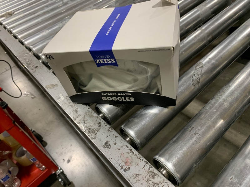 Photo 1 of OutdoorMaster Ultra Ski Goggles Lens by ZEISS, OTG Snowboard Goggles Anti-fog Wide View, Magnetic Interchangeable Lens, Snow Goggles for Men & Women(Silver Vlt 17% + ClearLens)