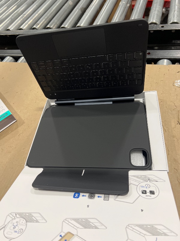 Photo 1 of ESR iPad Pro 11 Inch Case with Keyboard (M5/M4, 2025/2024), iPad Pro 11(5th) Keyboard Case with Easy-Set Magnetic Stand, Portrait/Landscape Modes, Removable Protective Case, Rebound 360 Series, Black