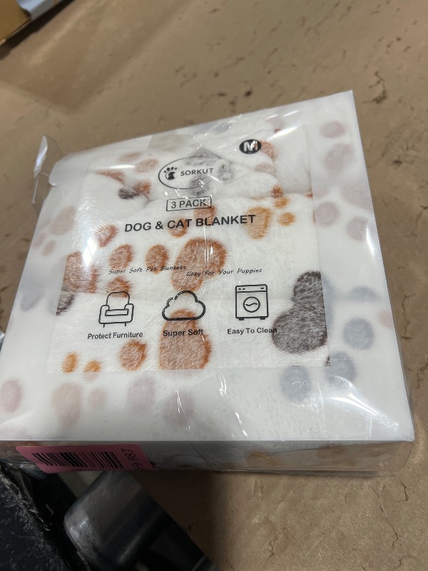 Photo 1 of 1 Pack 3 Puppy Dog Blankets Super Soft Warm Sleep Mat Fluffy Premium Fleece Pet Blanket Flannel Throw for Dog Puppy Cat - White Paw Print Medium(29"x20")